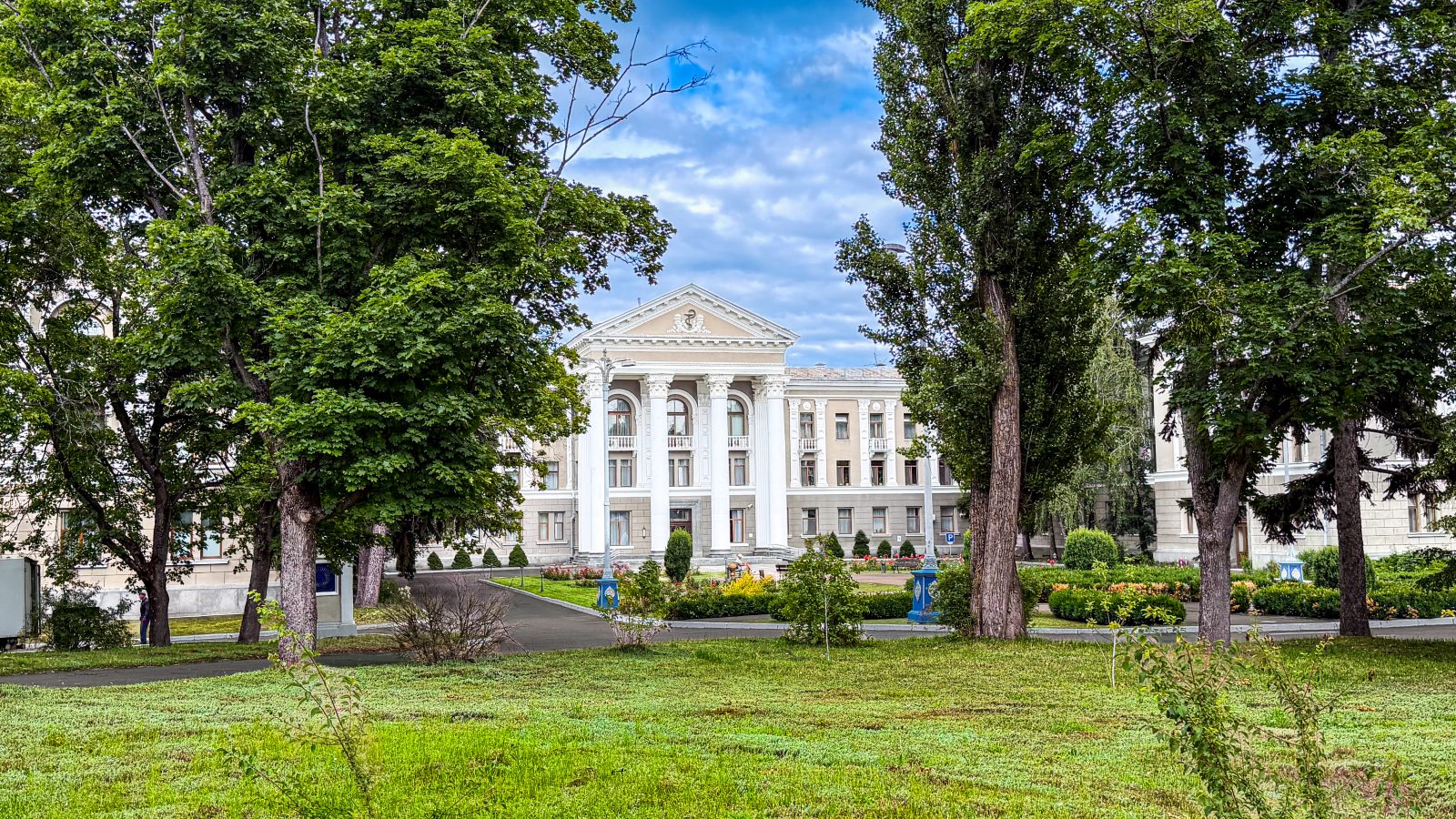 Кадр 1